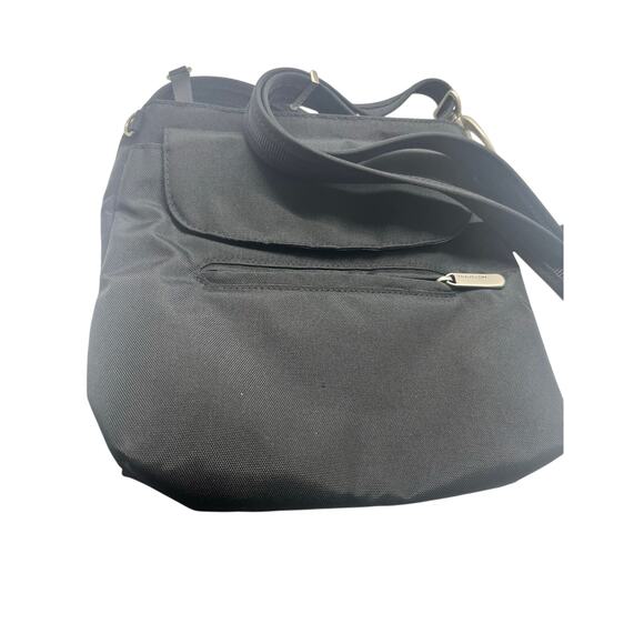 Travelon Anti-Theft Classic Travel Cross Body Bag - Picture 4 of 10